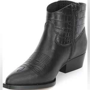 Gianni Bini Brycintwo Booties